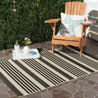 SAFAVIEH Washable Rug Outdoor Courtyard Collection by Unknown