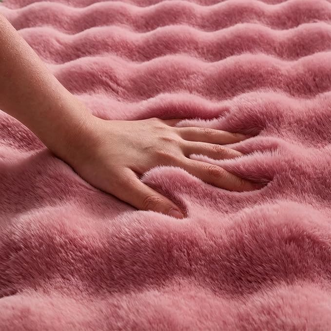 Dusty Rose Rabbit Plush Rug 5'x8', Fluffy Faux Fur Shaggy Area Rug - Image 5