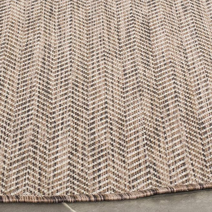 SAFAVIEH Outdoor Round Rug 5'3" - Image 4