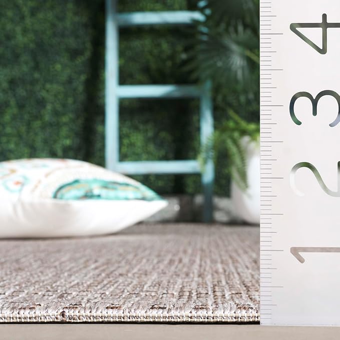 SAFAVIEH Washable Rug Outdoor Courtyard Collection - Image 4