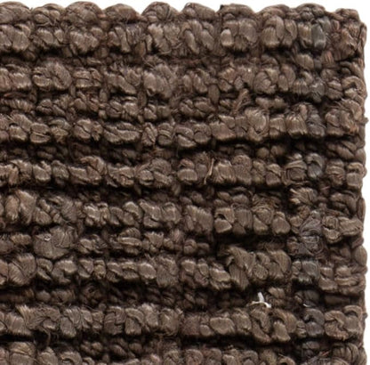 SAFAVIEH Area Rug 6x9 - Image 10