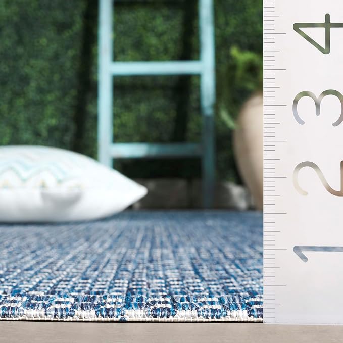 SAFAVIEH Courtyard Collection Area Rug - Image 6