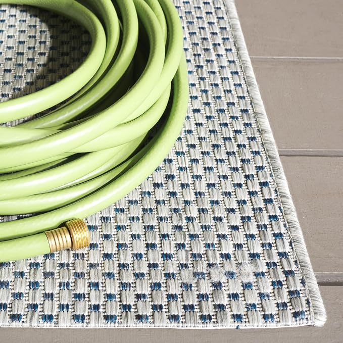 SAFAVIEH Washable Rug Outdoor Courtyard Collection - Image 5