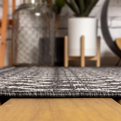 JONATHAN Y Moroccan Geometric Indoor Outdoor Round Area Rug 5 Ft Black/Gray - Image 8