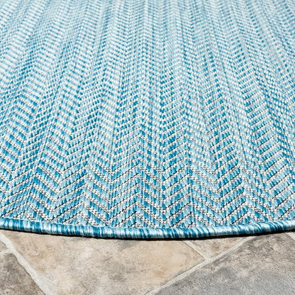 SAFAVIEH Outdoor Round Rug 4' - Image 2
