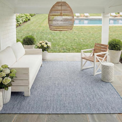 SAFAVIEH Outdoor Area Rug 9x12 - Image 8