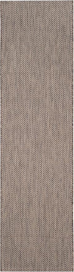 SAFAVIEH Outdoor Runner Rug 2'3"x6'7" - Image 3