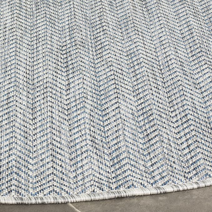SAFAVIEH Outdoor Round Rug 5'3" - Image 4