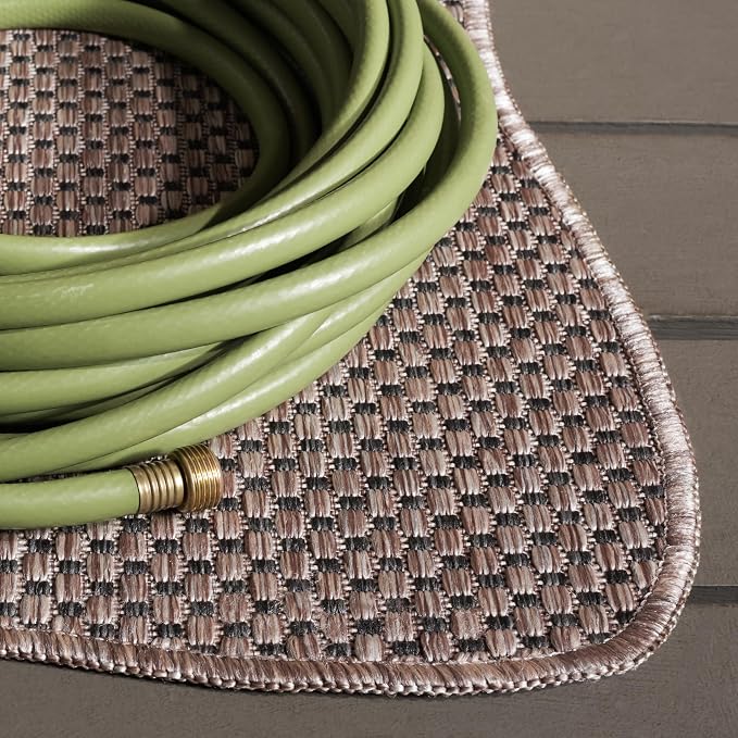 SAFAVIEH Washable Rug Outdoor Courtyard Collection - Image 3