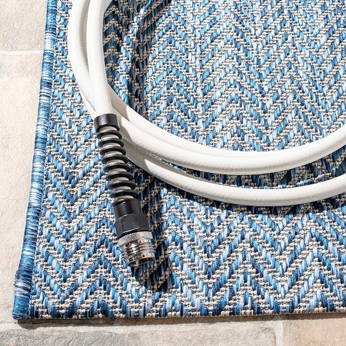 SAFAVIEH Outdoor Runner Rug 2'3"x20' - Image 3