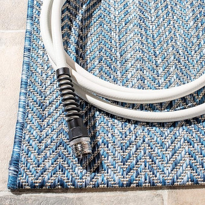 SAFAVIEH Outdoor Runner Rug 2'3"x14' - Image 4