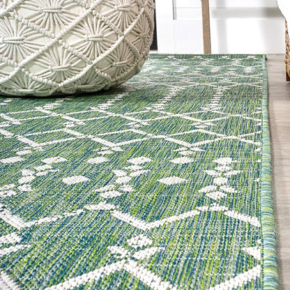 JONATHAN Y Moroccan Geometric Indoor Outdoor Area Rug 5X8 Green/Cream, Ourika - Image 8