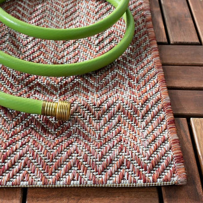SAFAVIEH Outdoor Area Rug 6'7"x9'6" - Image 8