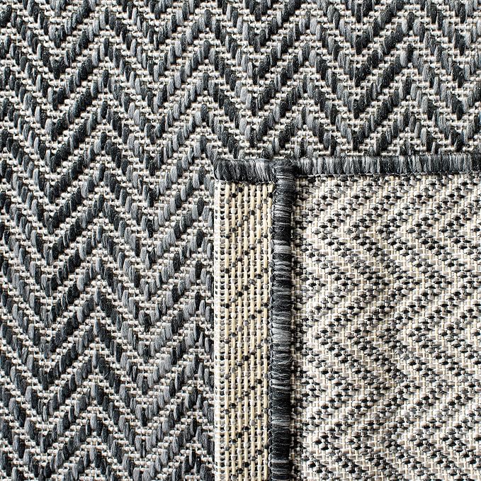 SAFAVIEH Outdoor Runner Rug 2'3"x20' - Image 4