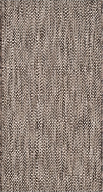 SAFAVIEH Outdoor Accent Rug 2'x3'7" - Image 2