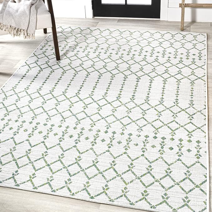 JONATHAN Y Moroccan Geometric Indoor Outdoor Area Rug 4X6 Green/Ivory, Ourika - Image 3
