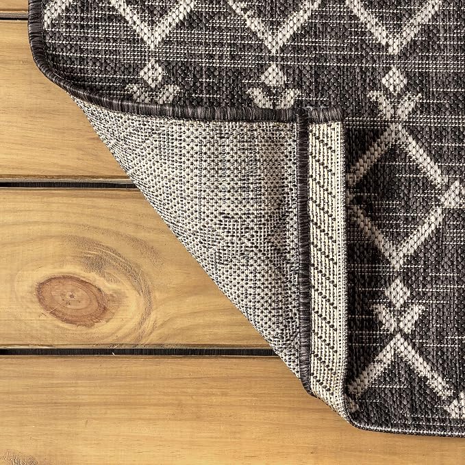 JONATHAN Y Moroccan Geometric Indoor Outdoor Area Rug 4X6 Black/Gray, Ourika - Image 4