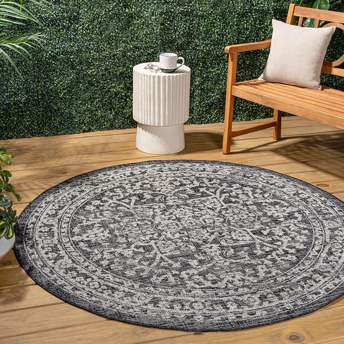 JONATHAN Y Boho Medallion Indoor Outdoor Round Area Rug 6 Ft Black/Gray by JONATHANY