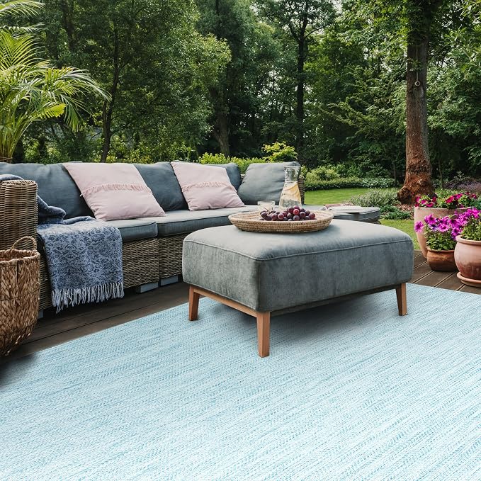 SAFAVIEH Outdoor Area Rug 8x11 - Image 7