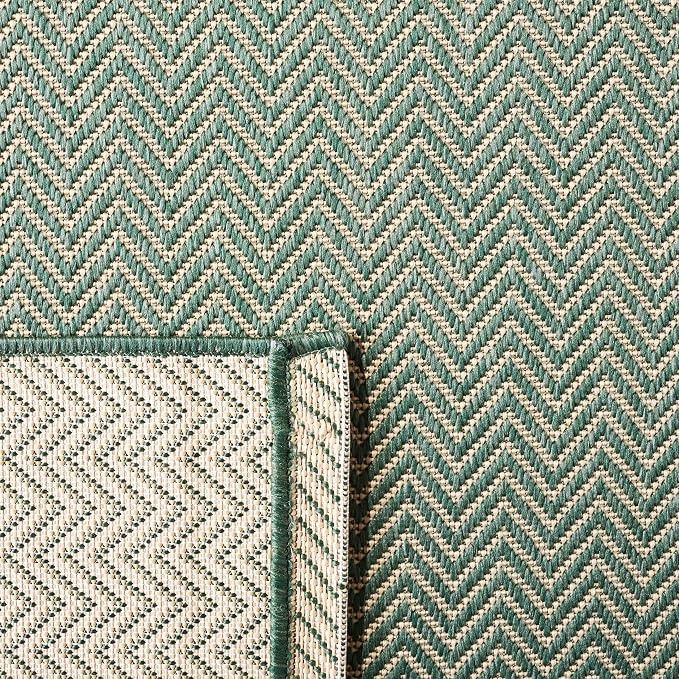 SAFAVIEH Outdoor Area Rug 6'7"x9'6" - Image 5
