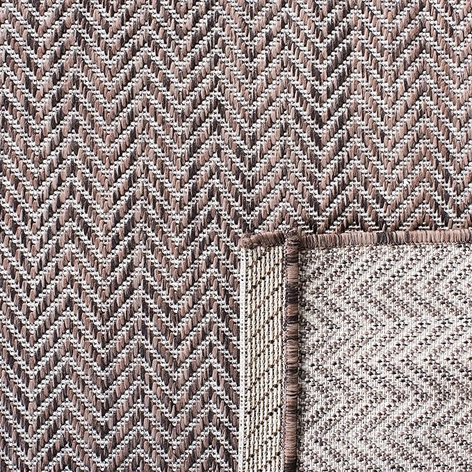 SAFAVIEH Outdoor Area Rug 8x11 - Image 9