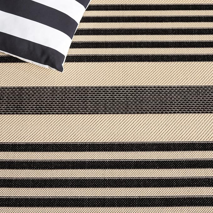 SAFAVIEH Washable Rug Outdoor Courtyard Collection - Image 7