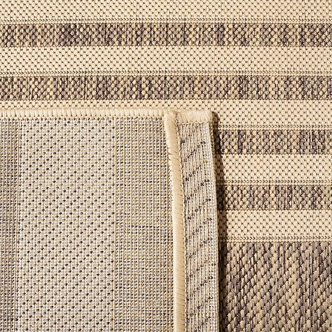 SAFAVIEH Washable Rug Outdoor Courtyard Collection - Image 4
